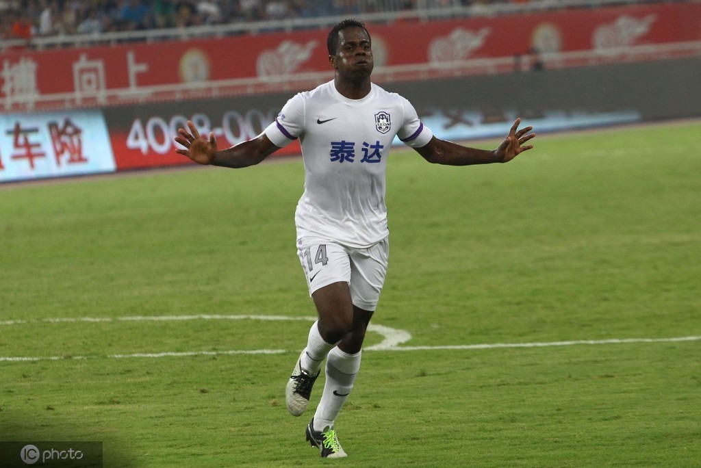 瓦伦西亚转会期防线松动；志在中超名次提升；管理层满意；训练强度明显提升的简单介绍